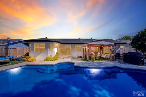 766 Corte Alhambra, Vacaville, CA 95688