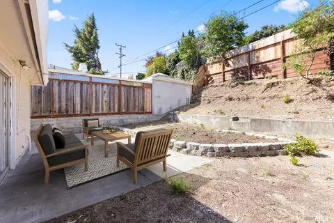 1549 Magazine St, Vallejo, CA 94591 photo 17