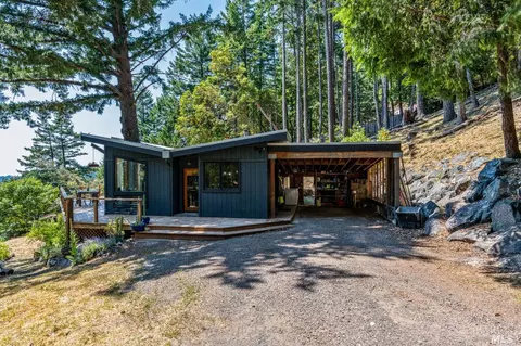 4115 Blackhawk Dr, Willits, CA 95490 photo 3