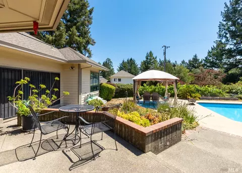 7960 Mitchell Ct, Sebastopol, CA 95472 photo 24