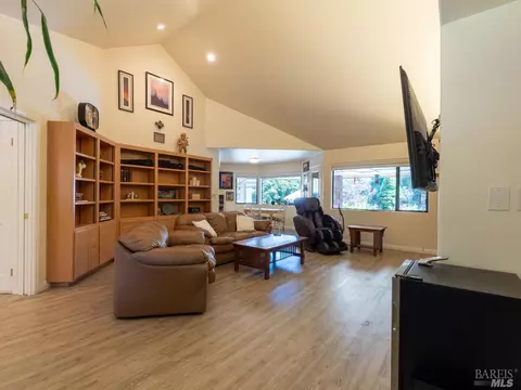 7960 Mitchell Ct, Sebastopol, CA 95472 photo 21