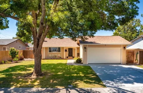 2013 Cardinal Way, Fairfield, CA 94533