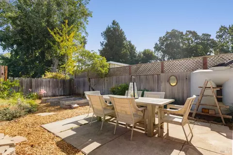 8152 Olof St, Cotati, CA 94931 photo 32