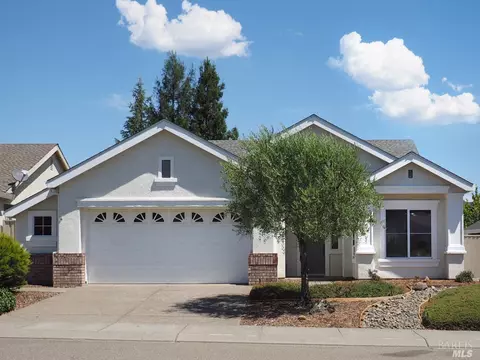 156 Clover Springs Dr, Cloverdale, CA 95425