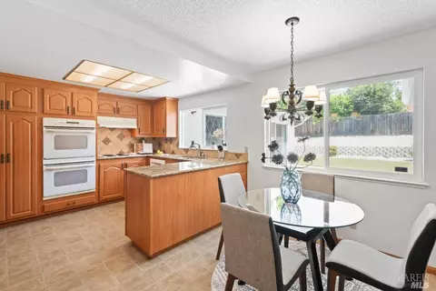348 Lexington Dr, Vallejo, CA 94591 photo 14
