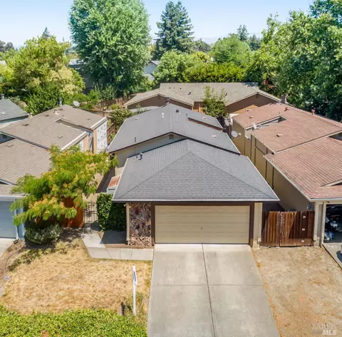 2431 Micawber Ln, Santa Rosa, CA 95401