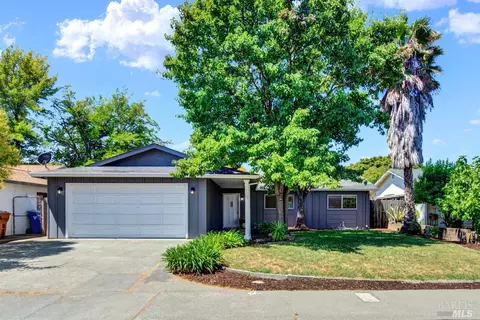 2353 Alice St, Napa, CA 94558