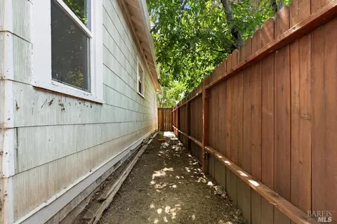 186 Wabash Ave, Ukiah, CA 95482 photo 19