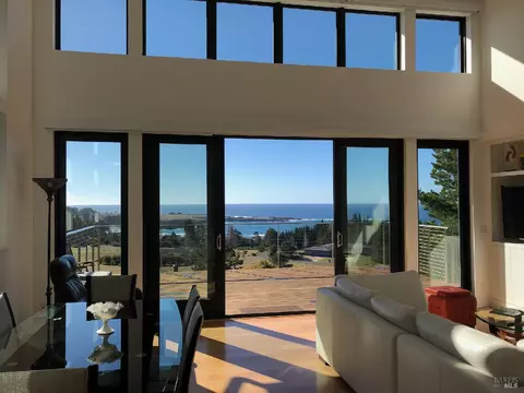 44800 Rosewood Ter, Mendocino, CA 95460