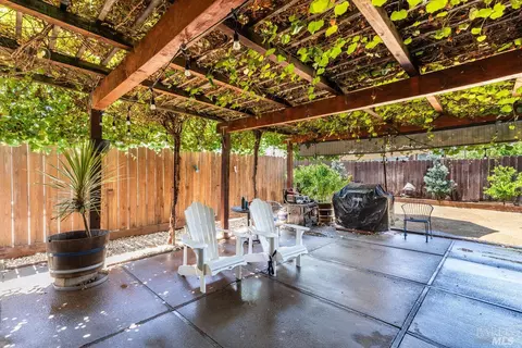 3901 Lassen St, Napa, CA 94558 photo 25
