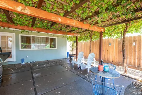 3901 Lassen St, Napa, CA 94558 photo 27