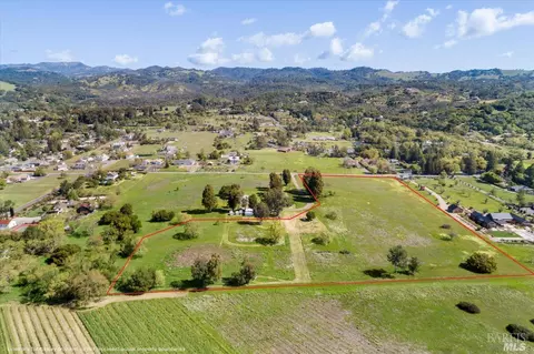 1685 E Napa St, Sonoma, CA 95476