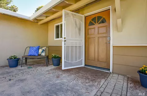 3741 Jefferson St, Napa, CA 94558 photo 2