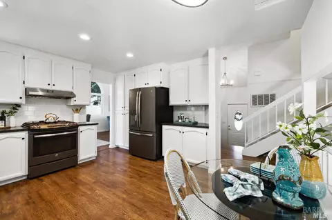 9336 Jessica Dr, Windsor, CA 95492 photo 29