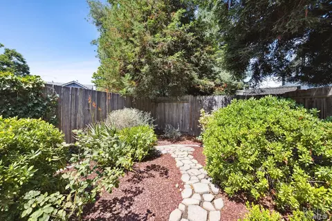 9336 Jessica Dr, Windsor, CA 95492 photo 65