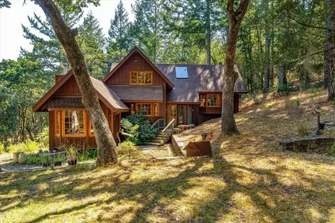 6265 Dry Creek Rd, Napa, CA 94558