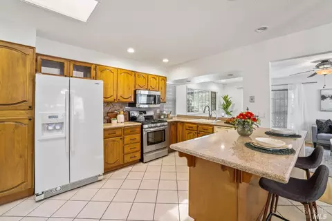 1510 Quail Dr, Fairfield, CA 94533 photo 12
