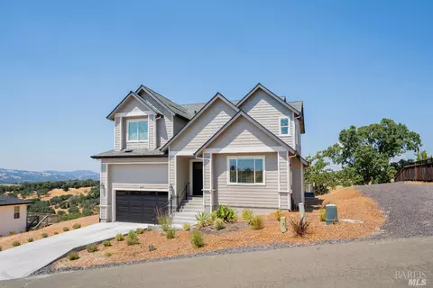 380 Tehuacan Rd, Ukiah, CA 95482