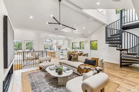 99 Hillside Ave, Mill Valley, CA 94941 photo 6