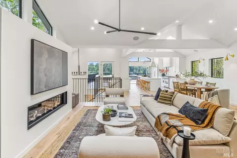 99 Hillside Ave, Mill Valley, CA 94941 photo 5