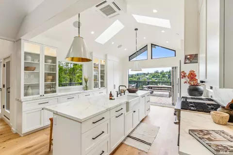99 Hillside Ave, Mill Valley, CA 94941 photo 17