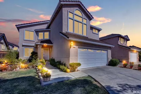 512 Floyd Ct, Suisun City, CA 94585