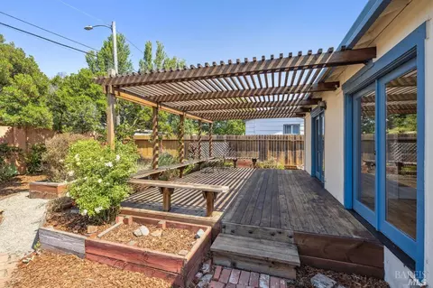 1709 Pine Ave, Petaluma, CA 94954 photo 33