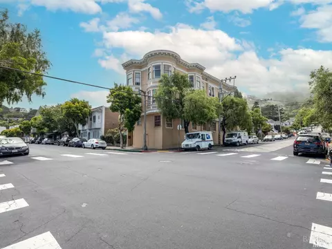 117 Caledonia St, Sausalito, CA 94965 photo 4