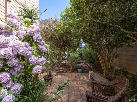 117 Caledonia St, Sausalito, CA 94965 photo 19