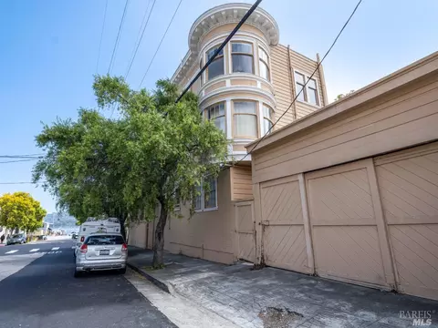 117 Caledonia St, Sausalito, CA 94965 photo 8