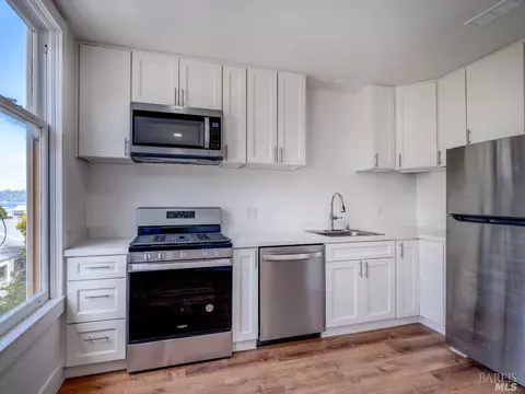 117 Caledonia St, Sausalito, CA 94965 photo 14