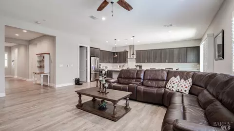 848 Daffodil Dr, Vacaville, CA 95687 photo 19