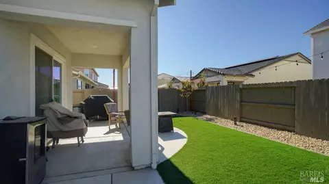 848 Daffodil Dr, Vacaville, CA 95687 photo 49
