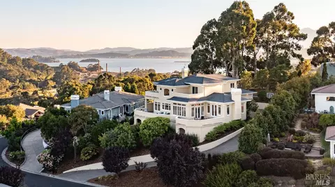 37 Marin Bay Park Ct, San Rafael, CA 94901