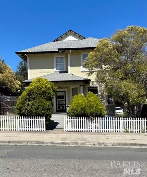 214 Keller St #A-C, Petaluma, CA 94952