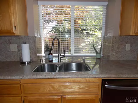 500 Quaking Aspen Ln, Windsor, CA 95492 photo 22
