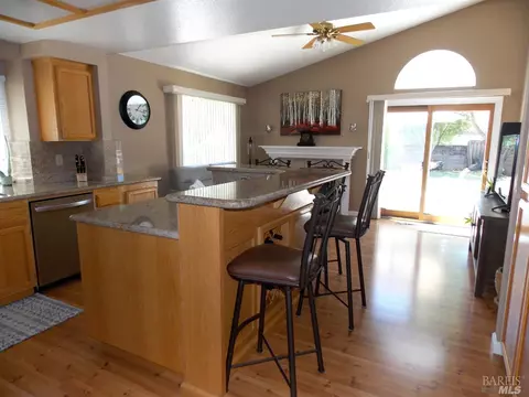 500 Quaking Aspen Ln, Windsor, CA 95492 photo 15