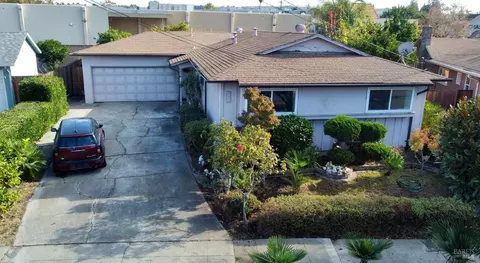 426 Mackenzie Pl, Hayward, CA 94544 photo 4