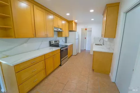 426 Mackenzie Pl, Hayward, CA 94544 photo 20