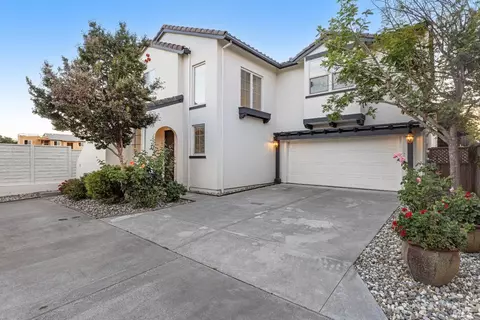 1462-1464 Trombetta St, Santa Rosa, CA 95407
