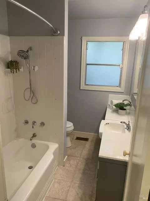209 Del Mar Ave, Vallejo, CA 94589 photo 9