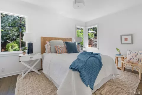 74 Berkeley Ave, San Anselmo, CA 94960 photo 16