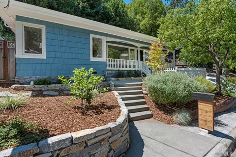 74 Berkeley Ave, San Anselmo, CA 94960 photo 2