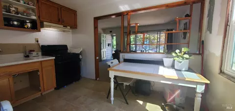 193 W Mendocino Ave, Willits, CA 95490 photo 5