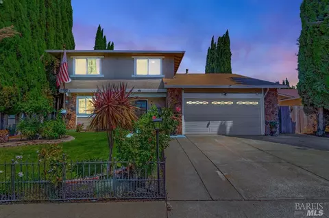 610 Decoy Ln, Suisun City, CA 94585