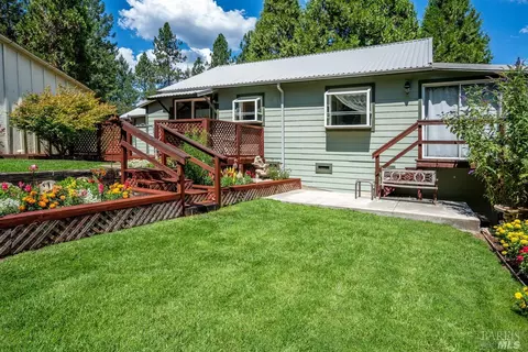 751 Branscomb Rd, Laytonville, CA 95454