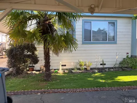 1146 Adrienne Way, Santa Rosa, CA 95401