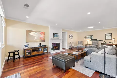 391 Rockgreen Pl, Santa Rosa, CA 95409