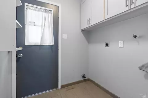 300 Sharon Ave, Rodeo, CA 94572 photo 26