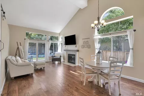 551 Shagbark St, Windsor, CA 95492 photo 6